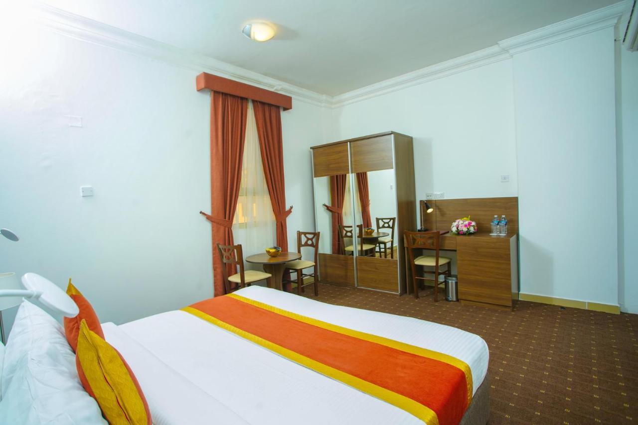 La Villa Hotel Ad-Dauha Zewnętrze zdjęcie