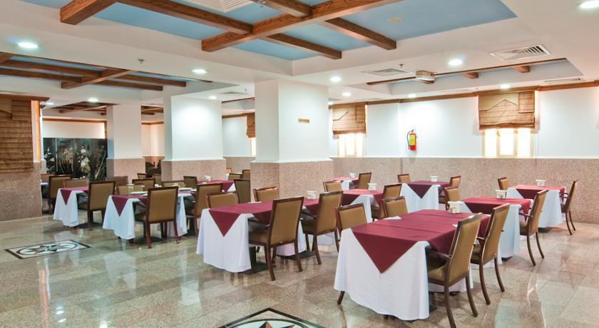 La Villa Hotel Ad-Dauha Zewnętrze zdjęcie