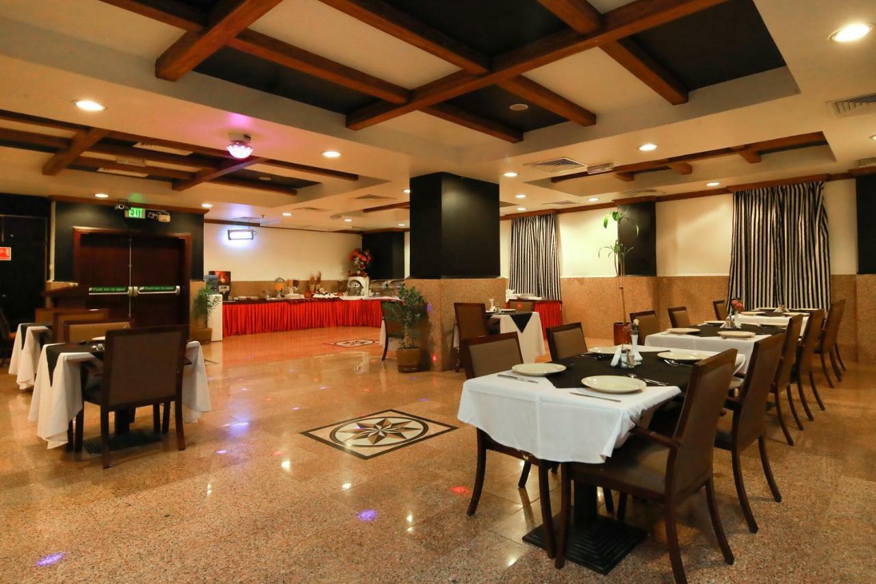 La Villa Hotel Ad-Dauha Zewnętrze zdjęcie